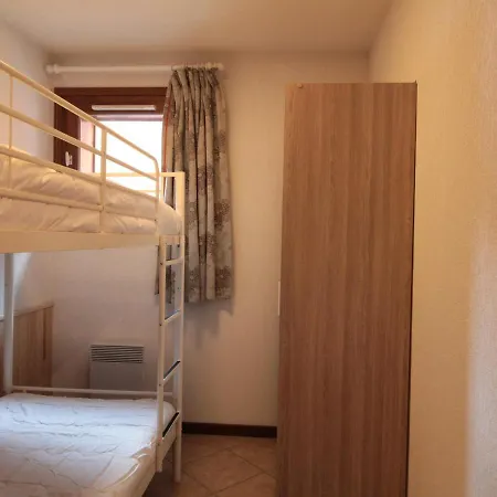 6 Pers, Parking, Ascenseur, Proche Pistes Et Commerces - Fr-1-572-22