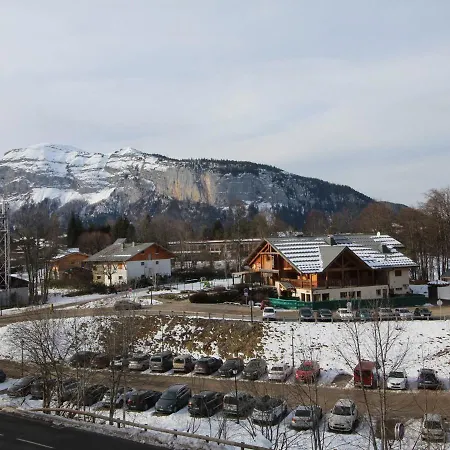 6 Pers, Parking, Ascenseur, Proche Pistes Et Commerces - Fr-1-572-22 *