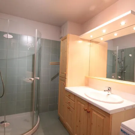 6 Pers, Parking, Ascenseur, Proche Pistes Et Commerces - Fr-1-572-22 Apartment
