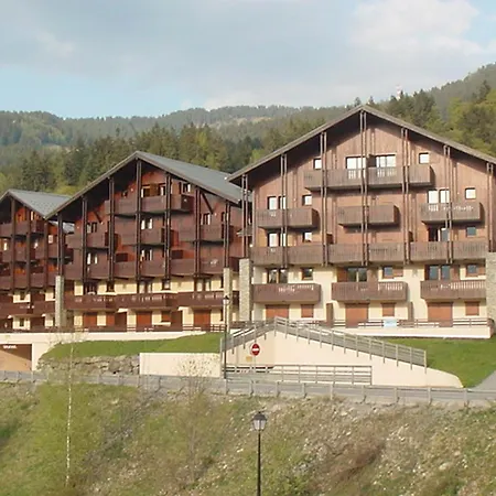 6 Pers, Parking, Ascenseur, Proche Pistes Et Commerces - Fr-1-572-22 Apartment Les Carroz d'Araches