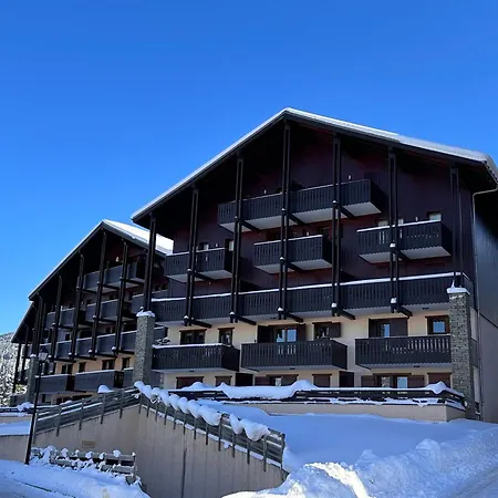 6 Pers, Parking, Ascenseur, Proche Pistes Et Commerces - Fr-1-572-22 Apartment Les Carroz d'Araches